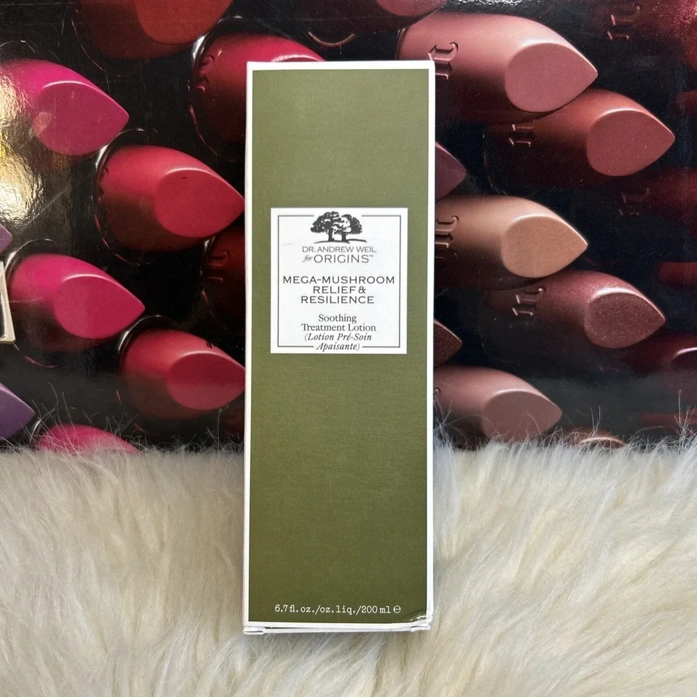 ORIGINS Mega-Mushroom Relief & Resilience Soothing Treatment Lotion 6.7 oz 200ml